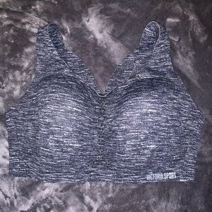 Victoria Secret Sports Bra 36DD